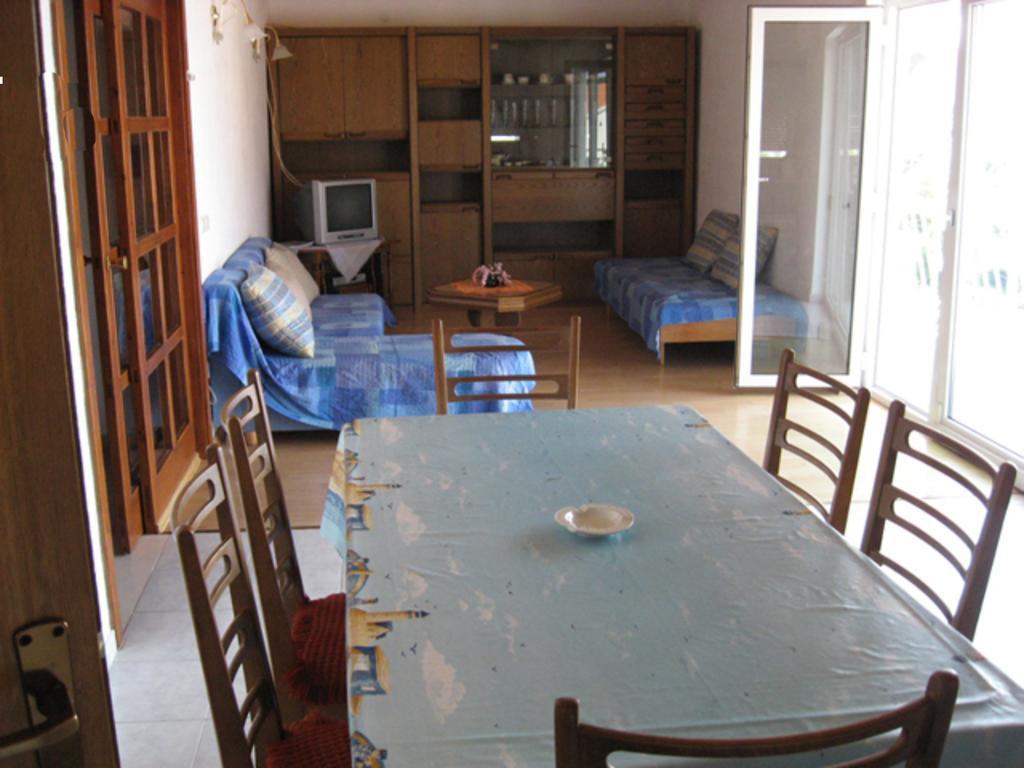 Apartments Bilic Nemira Omiš Exterior foto